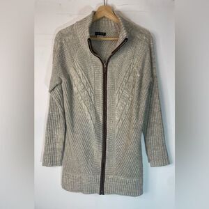 5 for $25🔥Venus Cream Knit Vegan Leather Zip Front Tunic Sweater Medium